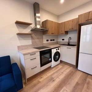 1 Bed Flat, The Headrow, LS1 - Photo 2