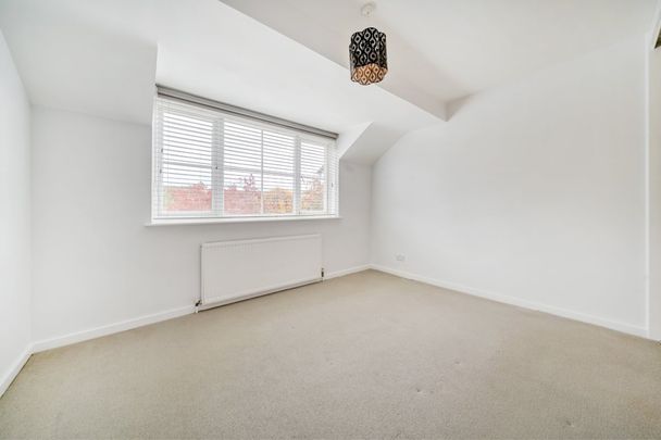 4 bedroom detached house to rent - Photo 1