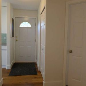 (VISTAREALTY.NET) Spacious Upgraded 2-BR with Large Sundeck Available - Photo 3