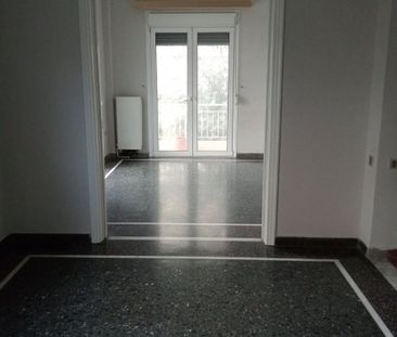 Διαμέρισμα για ενοικίαση - Νίκαια, - Photo 6