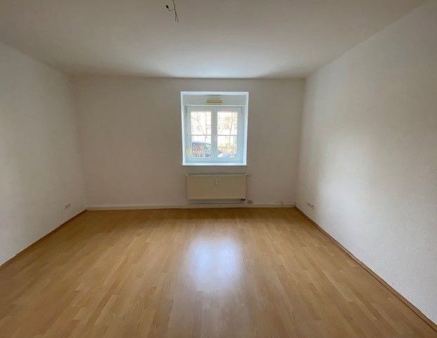 Kleine teilsanierte Wohnung für Studenten und Azubis in Uninähe. - Foto 1