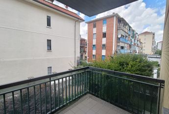 Grugliasco – affittasi quadrilocale parzialmente arredato