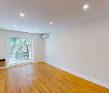 Bright And Spacious 2-bedroom Apartment - Photo 1