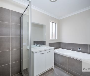 Contemporary Living with Room for the Whole Family - Photo 6