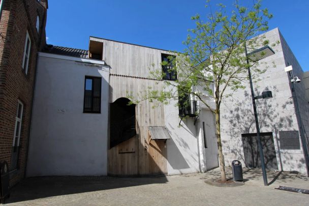 RUSTIG EN EXCLUSIEF GELEGEN APPARTEMENT - Photo 1