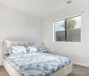 Stylish Fully Furnished Co-Living Rooms with Private Bathrooms – Al... - Photo 6