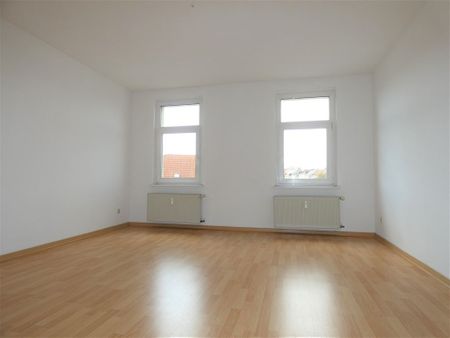 HELLE UND INDIVIDUELLE 2-Raum Whg. in Lindenau, Bad m. Fenster! - Foto 2