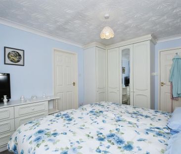 Oaktree Close, Gosberton, SPALDING - Photo 3