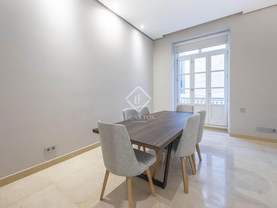 2 bedroom luxury Apartment for rent in Valencia - Photo 1