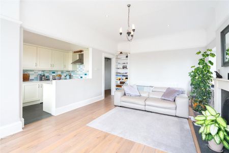 2 bedroom apartment to rent - Photo 3