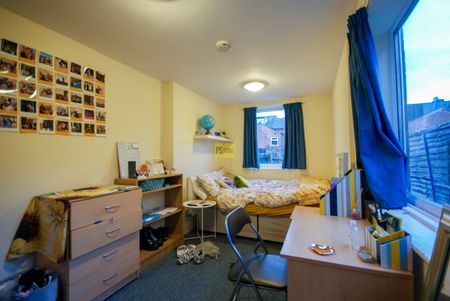 20 Luton Road - Photo 2