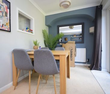 Chestnut Court, CB11, Saffron Walden - Photo 3