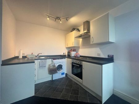 1 bedroom flat to rent - Photo 4