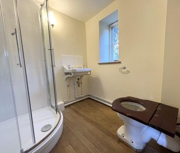 3 bedroom detached house to rent - Photo 6
