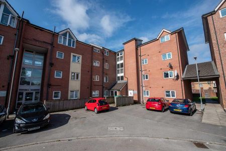 2 bedroom apartment to rent - Photo 5