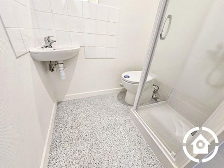 Location Appartement 3 pièces 86m² COGNAC 16100 - Photo 5