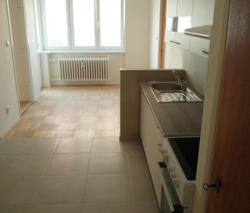 Pronájem bytu 3+1 80 m2 - Fotografie 3