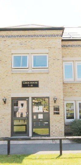 2 bedroom property to rent - Photo 1