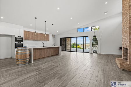 STUNNING HOME WITH BREATHTAKING VIEWS! - Photo 3