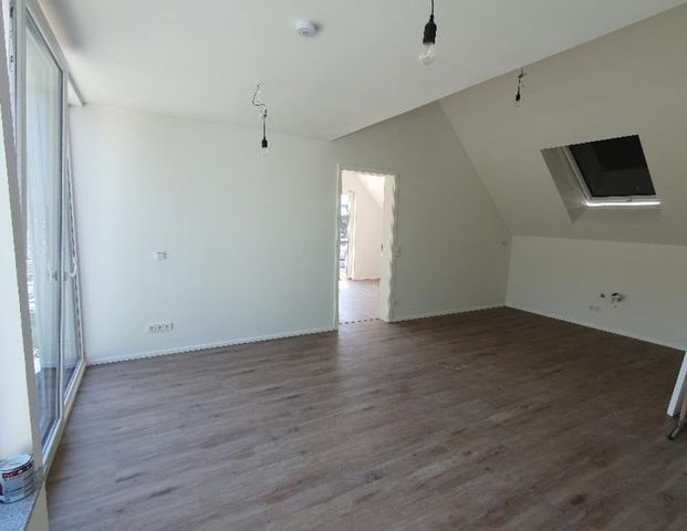 Schöne A+ Neubau Dachgeschosswohnung - Photo 1