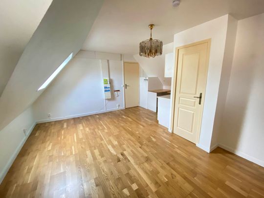 Location Appartement 3 pièces 29m² - Photo 1