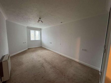 Bishops Court, Watford Road, HA0 - Photo 3