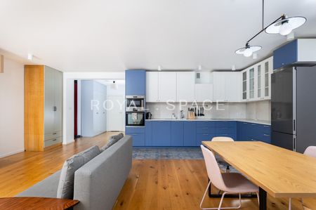 Słoneczny Apartament z miejscem postojowym - Photo 4