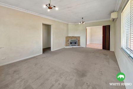 52 Richard Avenue, Queanbeyan - Photo 3