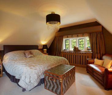6 bedroom detached house to rent - Photo 4