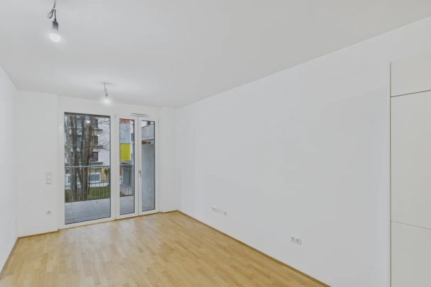 Schöne und moderne 2-Zimmer-Wohnung mit westseitigem Balkon - unmittelbare U3-Nähe - Photo 1