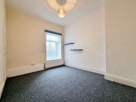 Edge Street, St. Helens, WA9 - Photo 4