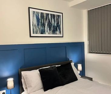 2 Bed Flat, Queens House, S1 - Photo 3