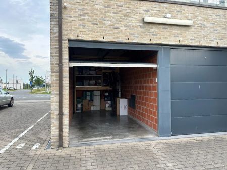 Appartement met twee slaapkamers en garagebox te Wielsbeke - Photo 3