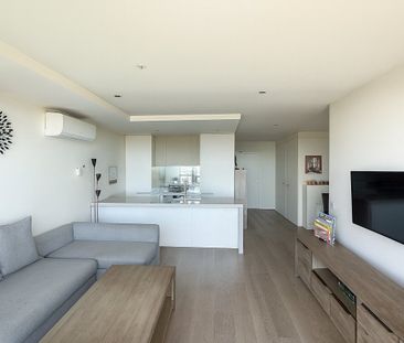 Elevated living in the heart of Essendon - Photo 1