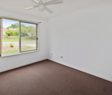 35 Streamview Crescent, Springfield QLD 4300 - House For Rent | Domain - Photo 5