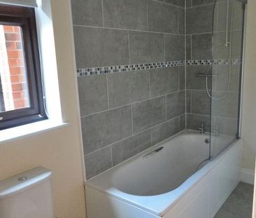 2 bedroom maisonette to rent - Photo 6