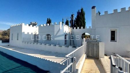 Συγκρότημα για ενοικίαση Μυρτέζα - Μπούρτζες (Κερατέα) - Photo 2