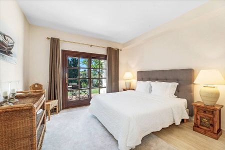 6 bedroom luxury Villa for rent in Marbella, Spain - Photo 3
