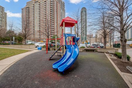 For Lease - 1 Elm Drive Unit# 1307, Mississauga, Ontario - Photo 5
