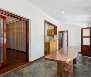 Charming Character Home in a Prime Lifestyle Location - Photo 4