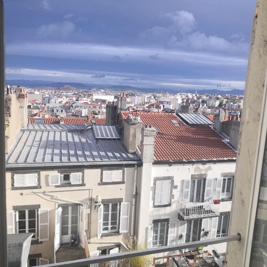 Location Appartement 1 pièce 29m² CLERMONT FERRAND 63000 - Photo 1