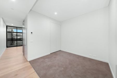 One Bedroom Suite I No Shared Laundry I Fridge & Washer Included - Photo 5