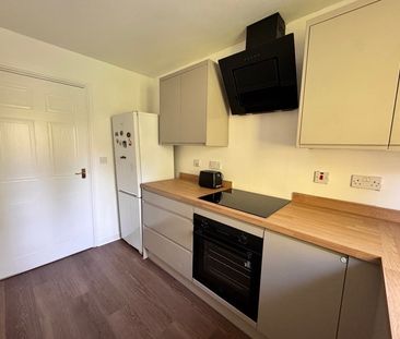 2 Bed Flat, Bristol South End, BS3 - Photo 5