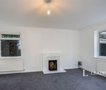 4 bedroom bungalow to rent Plaistow Road, Loxwood, Billingshurst, W... - Photo 3