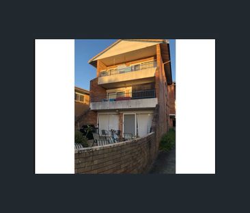 Well Presented Unit Close to Water - Photo 1