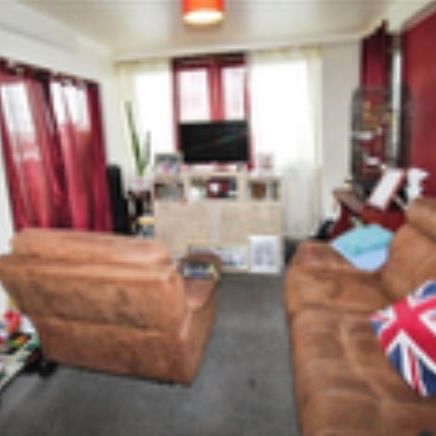 1 Bed Flat, Rotterdam Towers, SO19 - Photo 4
