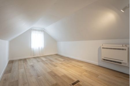 For Lease - 41 Burlington Street Unit# 1, Hamilton, Ontario - Photo 4