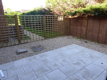 Pages Gardens, Reading, RG8 7JE - Photo 5