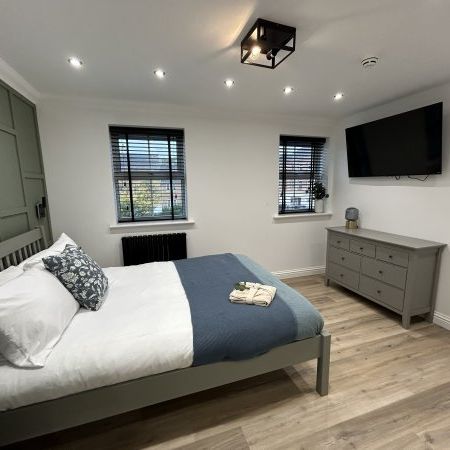 Flying Dutchman Way, Daventry, NN11 - Photo 1