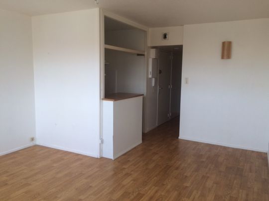 Location Appartement 2 pièces 38m² BORDEAUX 33200 - Photo 1